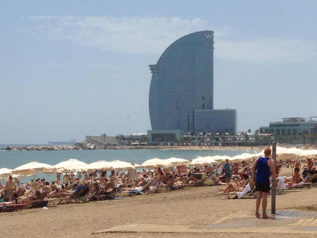 Bedcelona Beach Club & Rooms Barcelona Exterior foto